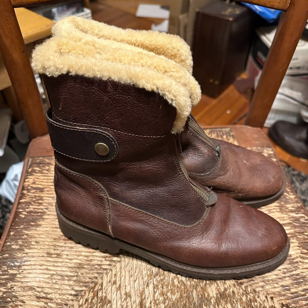 Ralph Lauren Vintage  leather sherpa lined Ankle Boots front zip Rare 8.5 B